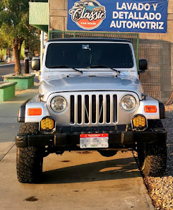 Classic Car Wash La Paz